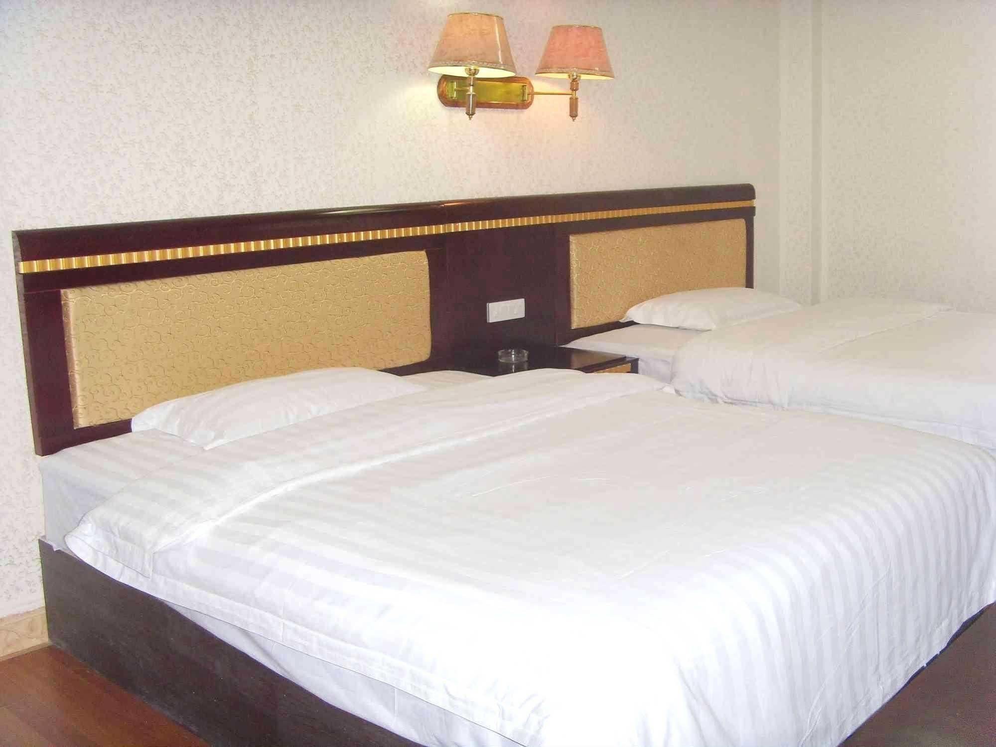Guilin Muslim Hotel Exterior photo